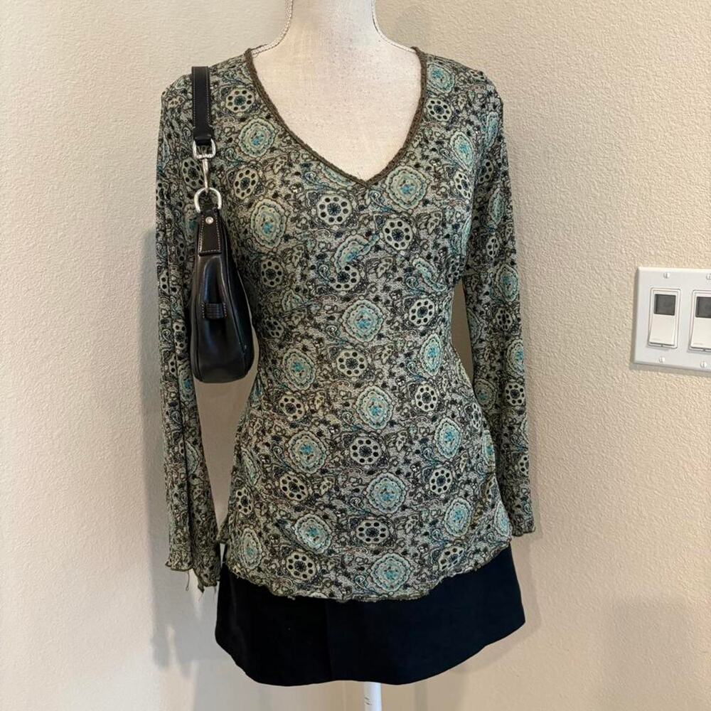 Biyaycda green and blue paisley sheer blouse. Size small
